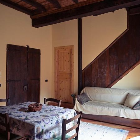 Hotel La Casa Del Castellano Cinzano Esterno foto